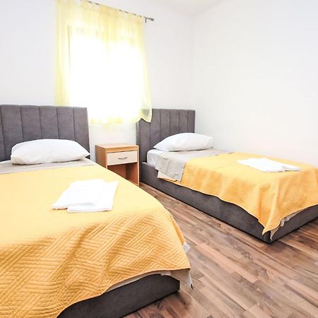 Holiday Home Gorana - Brc152 By Interhome Mirce Екстериор снимка